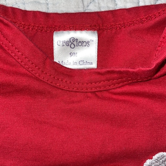 One piece red with train appliqué and Embroidery. 9 months - Picture 3 of 5